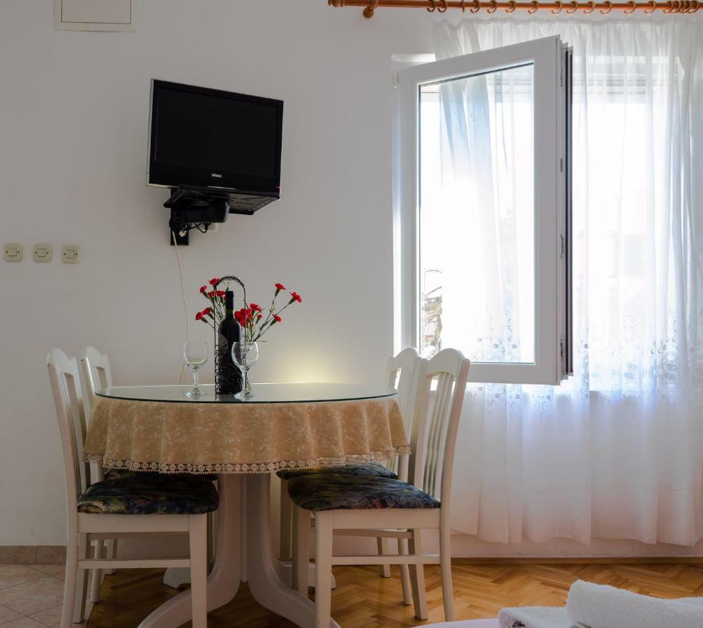 Apartmani Marko Makarská Exteriér fotografie